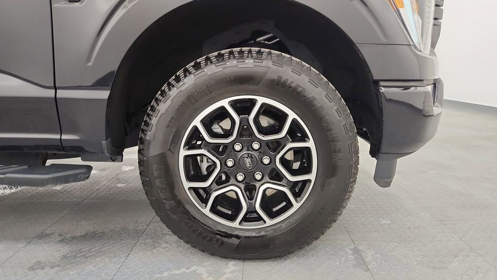 Certified 2023 Ford F150 XLT w/ Equipment Group 302A High image 28