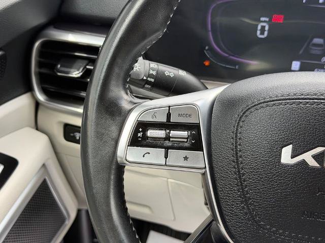 Used 2024 Kia Telluride S AWD/4WD image 16