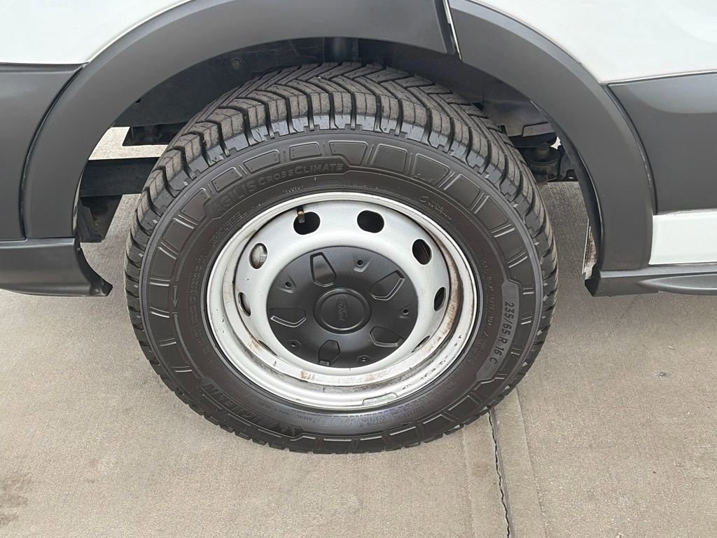 Certified 2019 Ford Transit 250 148 Medium Roof image 8