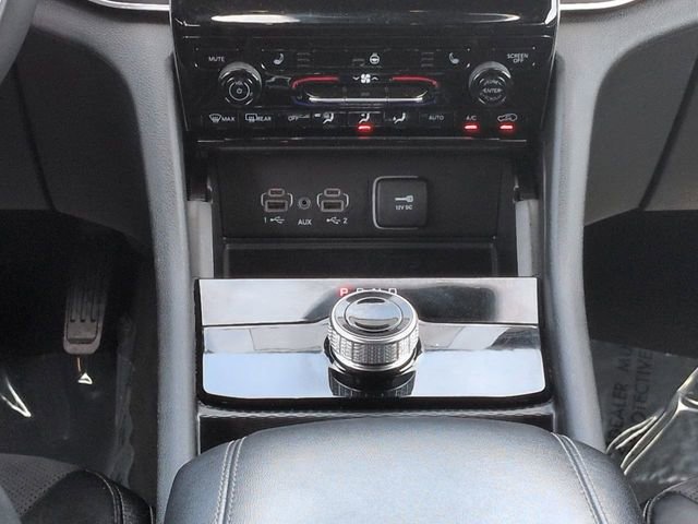 Used 2024 Jeep Grand Cherokee L Laredo AWD/4WD image 19