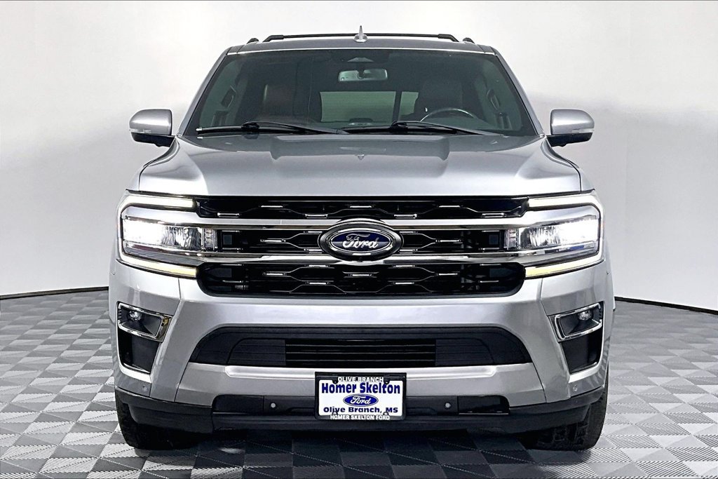 Certified 2024 Ford Expedition Max Limited AWD/4WD image 3