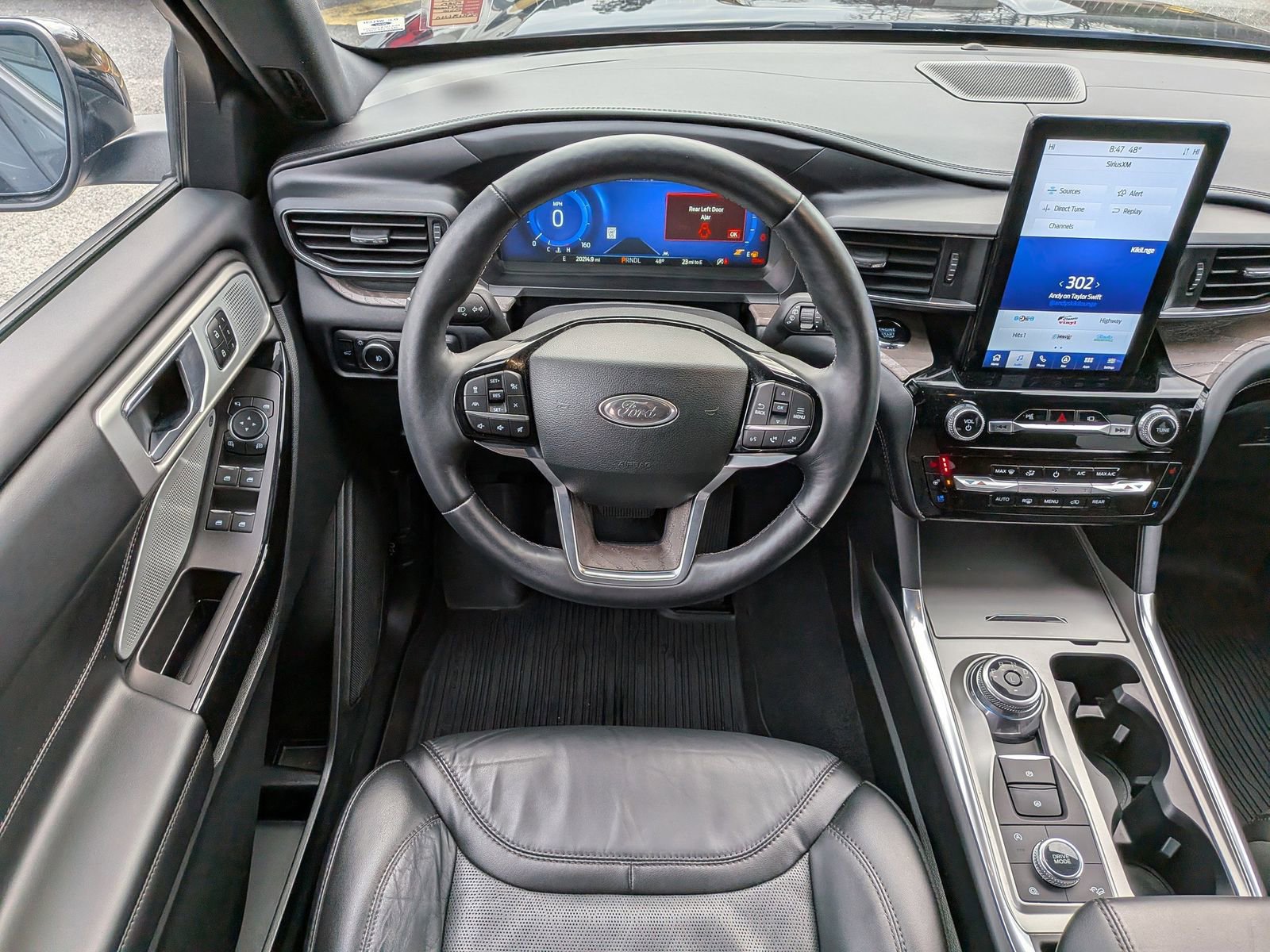 Certified 2023 Ford Explorer Platinum w/ Technology Package image 18