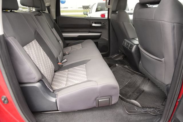 Used 2018 Toyota Tundra SR5 w/ SR5 Upgrade Package image 15