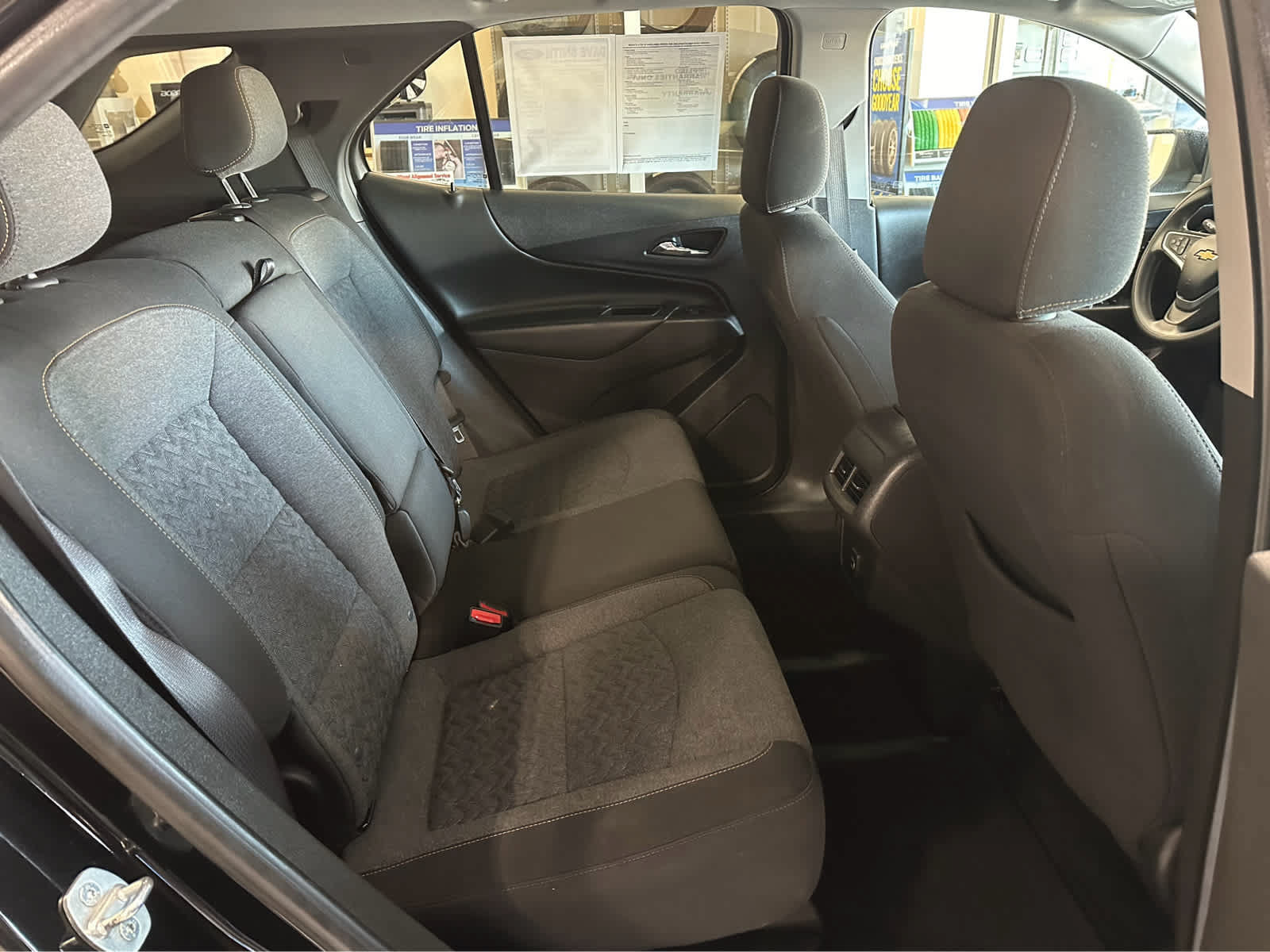 Used 2022 Chevrolet Equinox LT AWD/4WD image 39