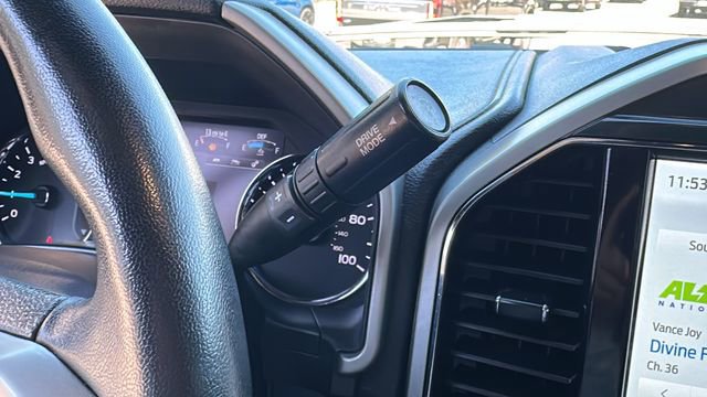 Certified 2022 Ford F250 Lariat w/ Lariat Ultimate Package image 29