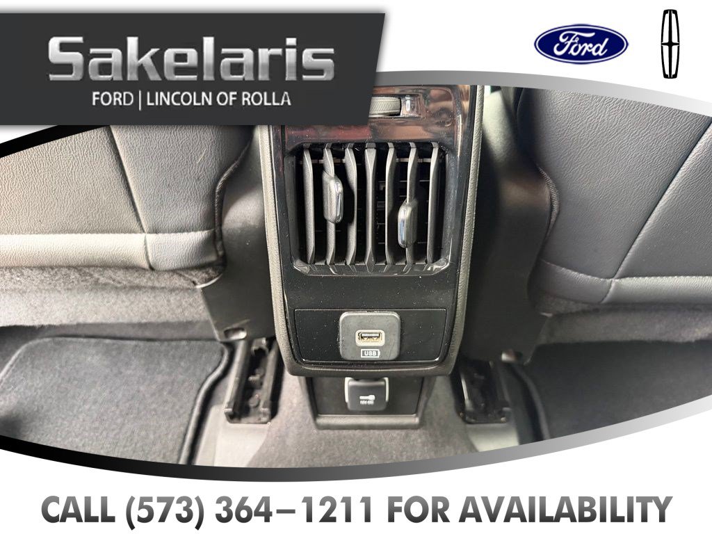 Used 2025 Jeep Compass Latitude AWD/4WD image 39