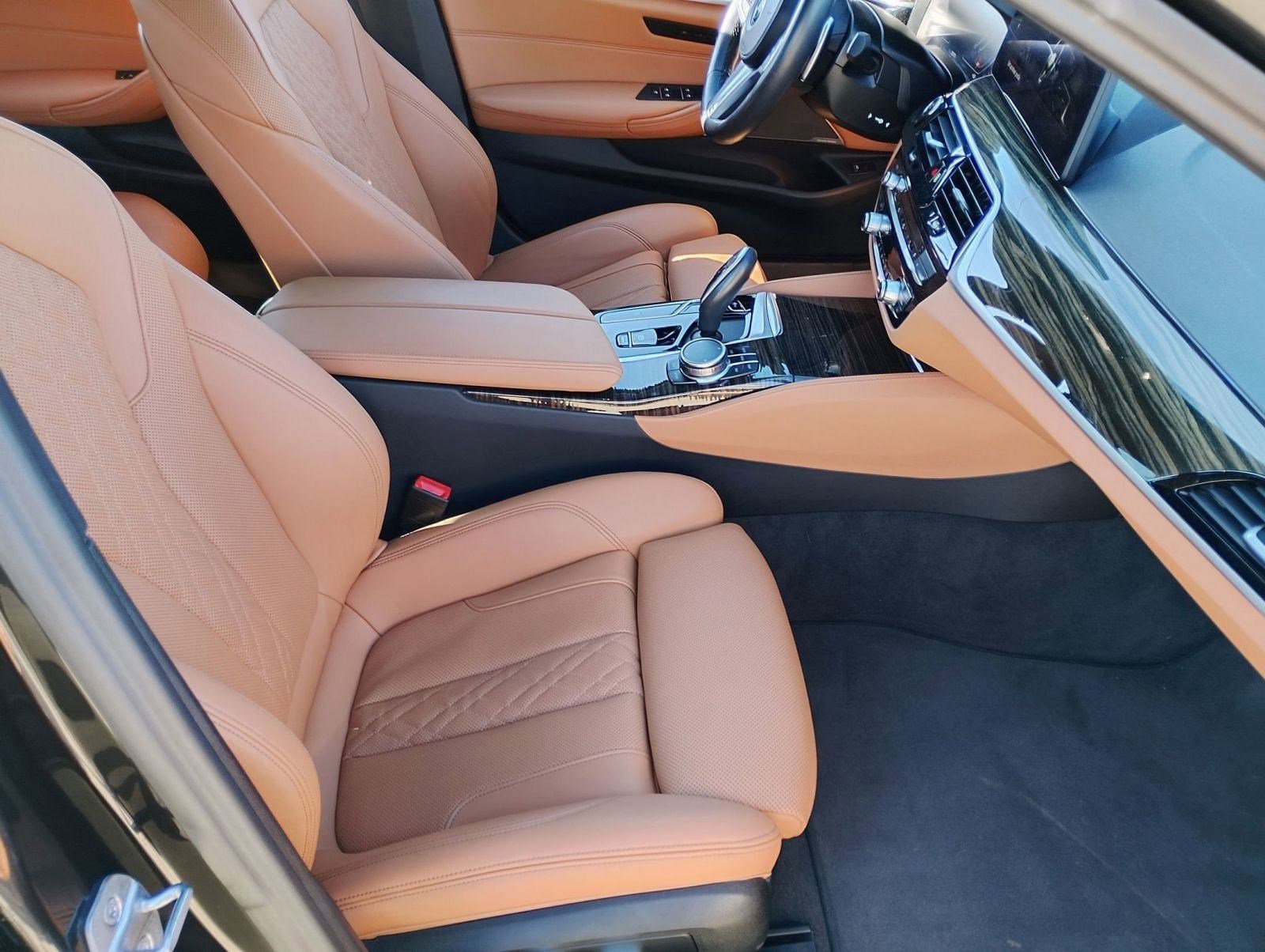 Used 2023 BMW 530i 530i w/ M Sport Package image 25