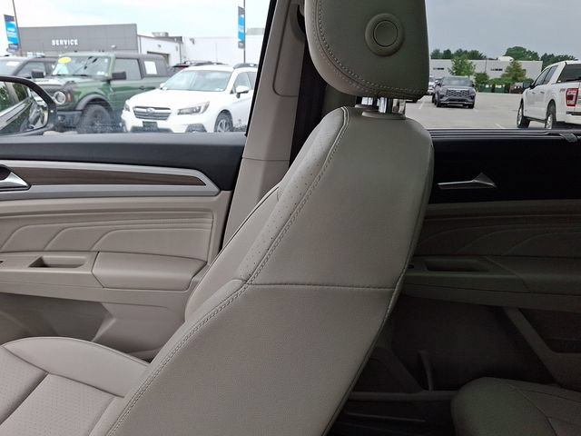 Used 2022 Volkswagen Atlas SEL AWD/4WD image 17