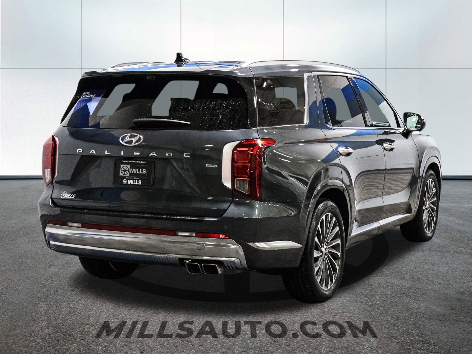 Used 2024 Hyundai Palisade Calligraphy image 5