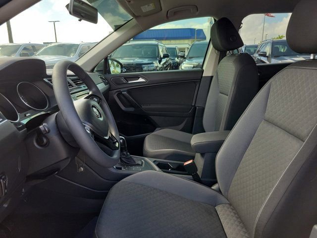 Used 2021 Volkswagen Tiguan S image 30