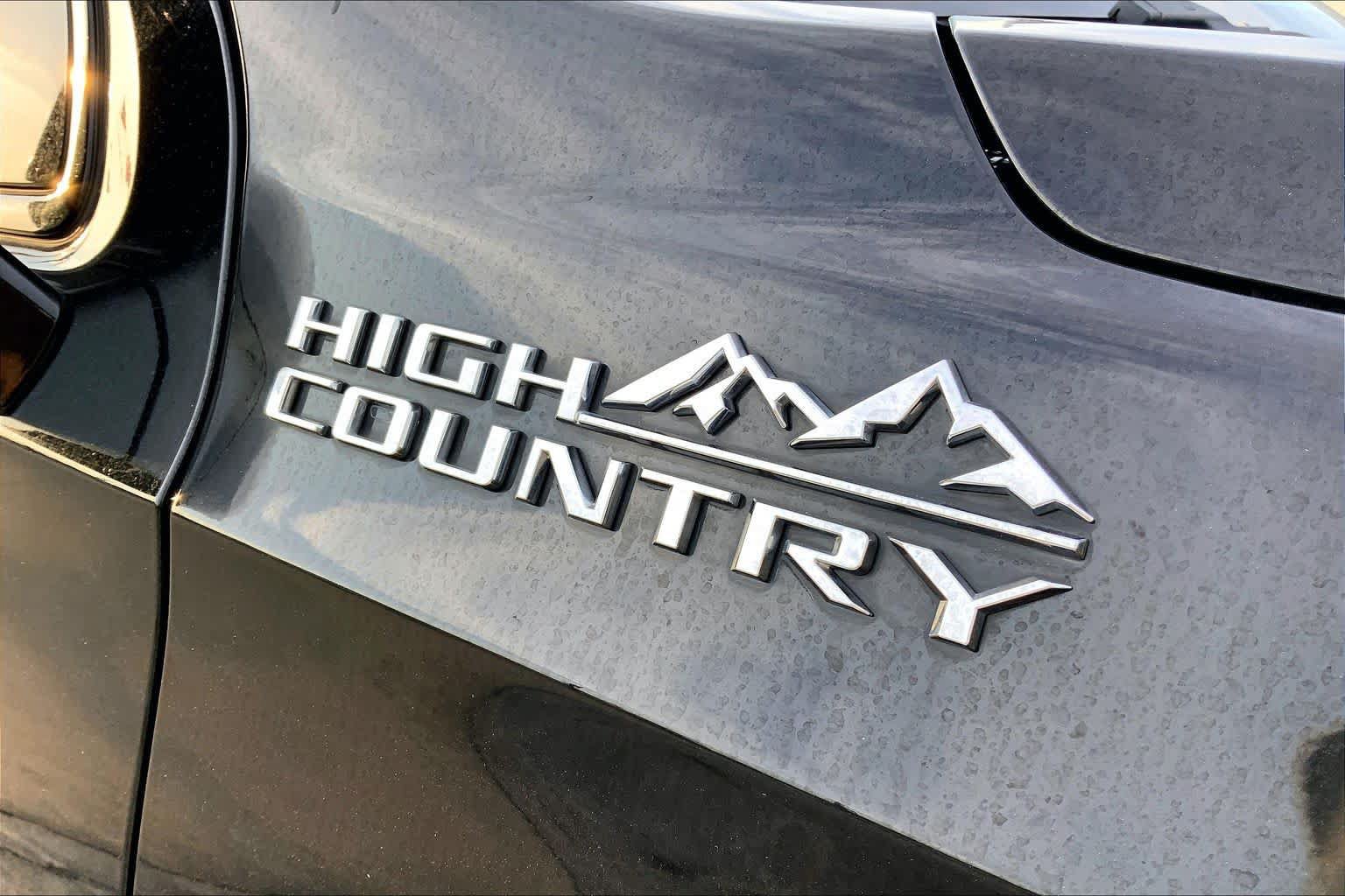 Used 2021 Chevrolet Tahoe High Country RWD image 10