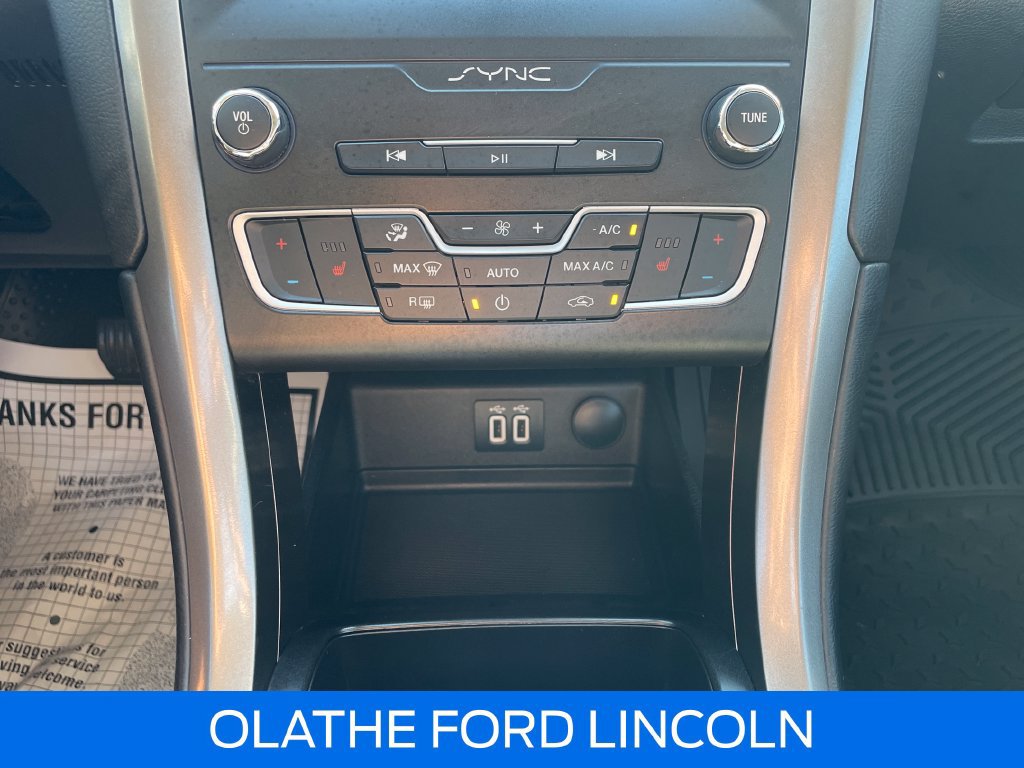 Certified 2019 Ford Fusion SEL FWD image 12