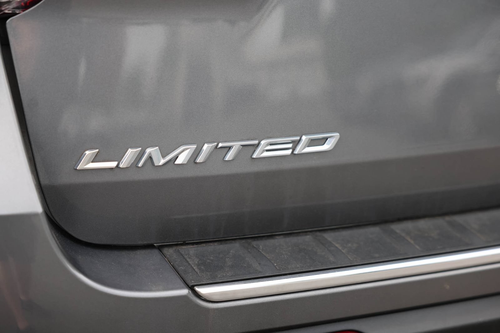 Certified 2023 Ford Explorer Limited w/ Limited Technology Package AWD/4WD image 28