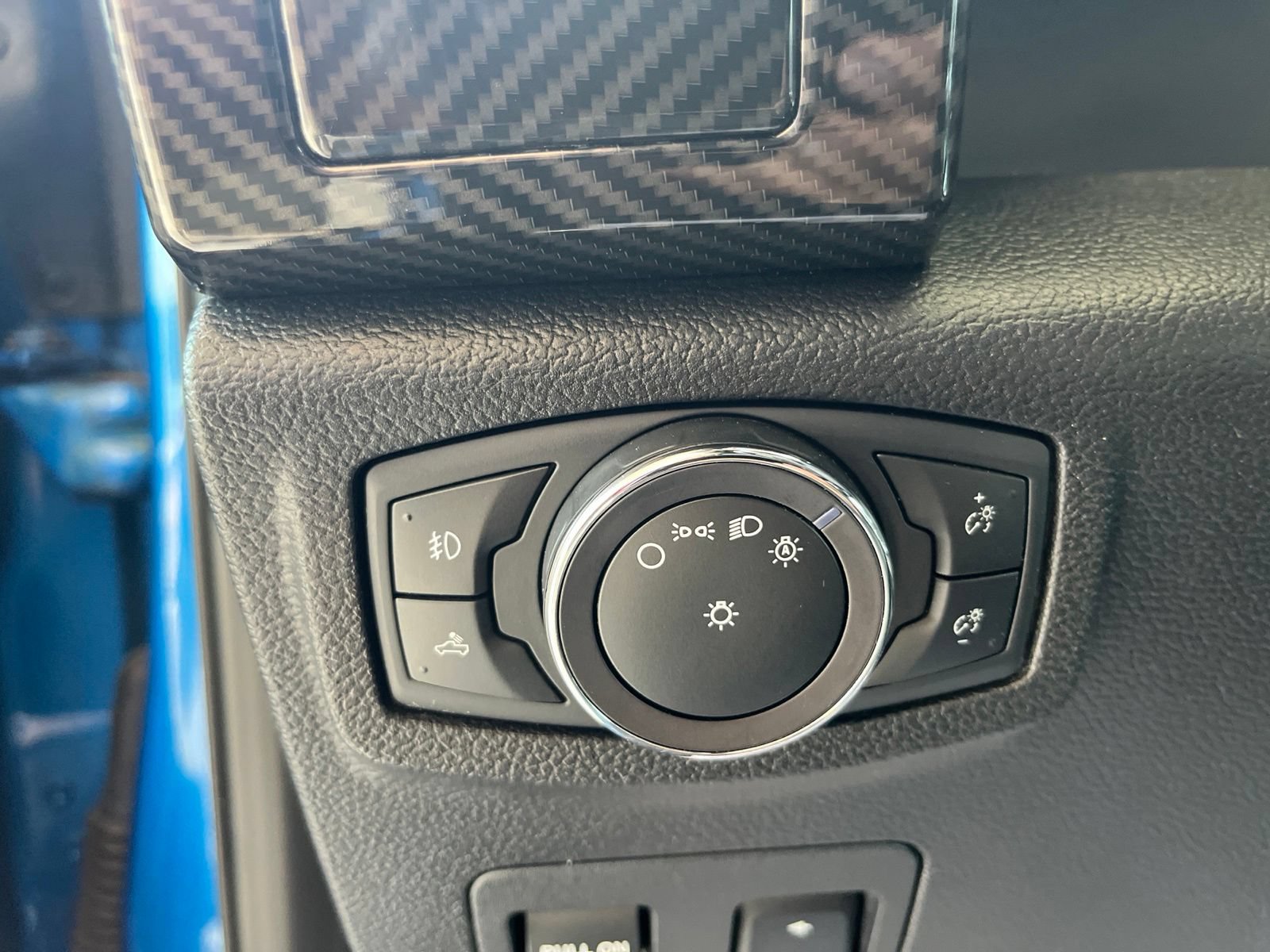 Certified 2019 Ford F150 XLT w/ Equipment Group 302A Luxury AWD/4WD image 14