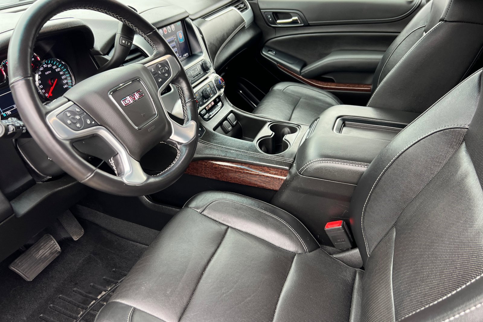 Used 2019 GMC Yukon XL SLT image 11