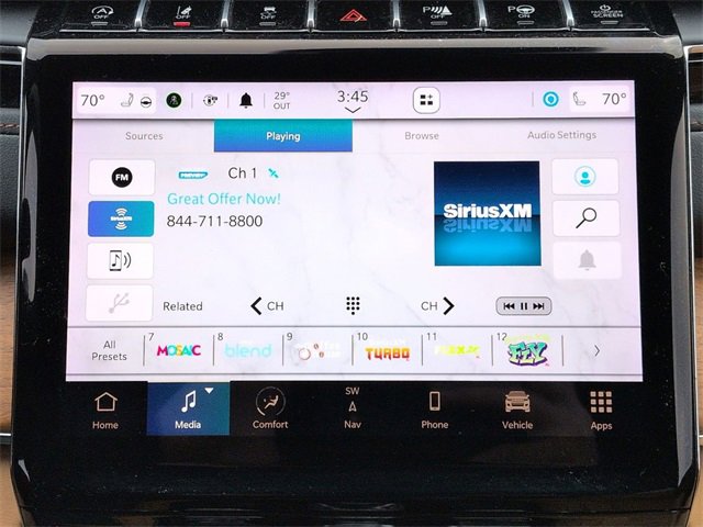 Used 2024 Jeep Grand Cherokee Summit image 10