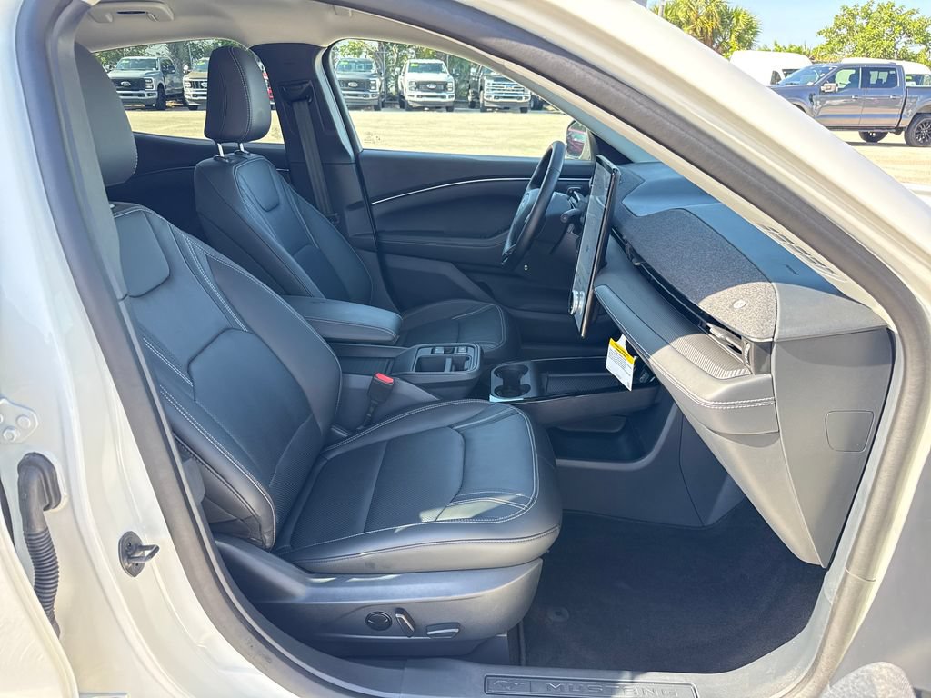 Certified 2025 Ford Mustang Mach-E Premium RWD image 29