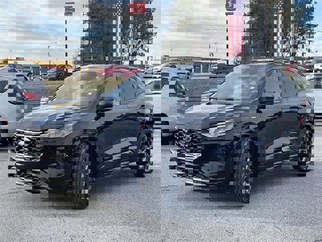 Certified 2023 Ford Escape ST-Line w/ Tech Pack #1 image 27