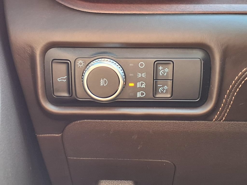 Certified 2023 Ford Explorer King Ranch w/ Technology Package AWD/4WD image 22