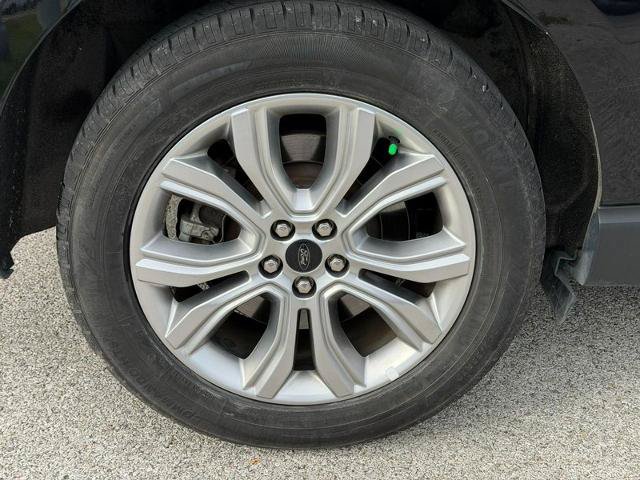 Certified 2024 Ford Edge Titanium AWD/4WD image 6