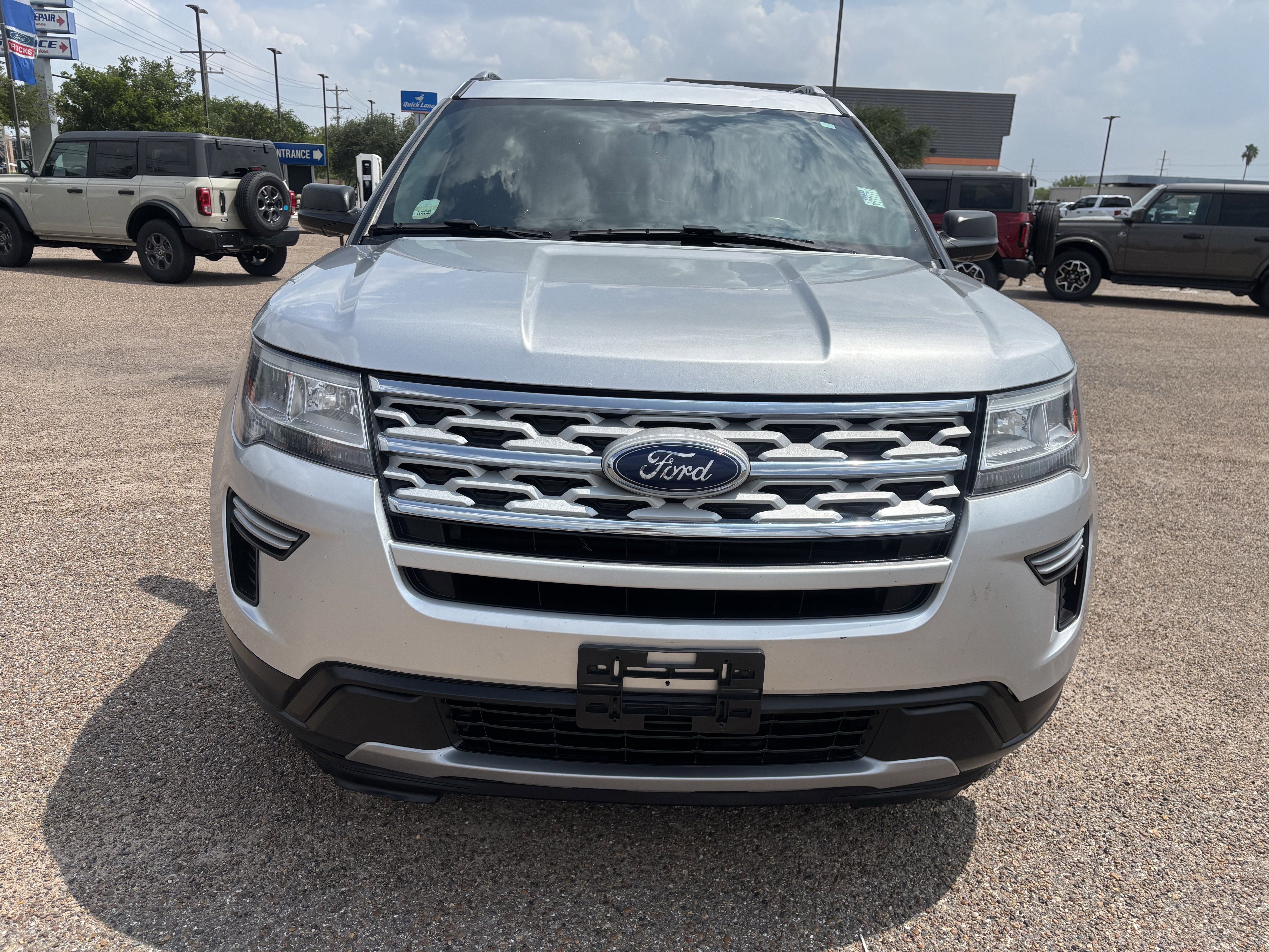 Certified 2019 Ford Explorer XLT FWD image 6