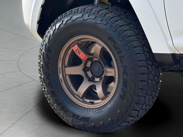Used 2022 Toyota 4Runner TRD Off-Road Premium AWD/4WD image 22