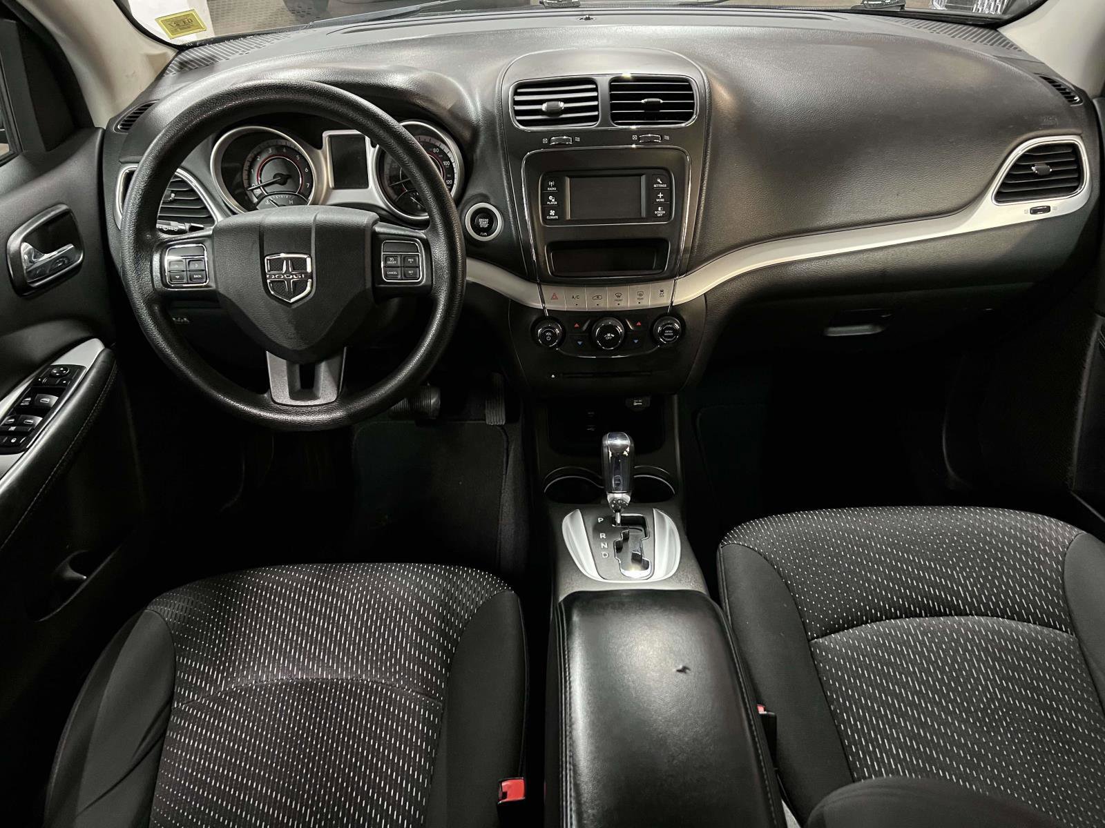 Used 2017 Dodge Journey SE image 11