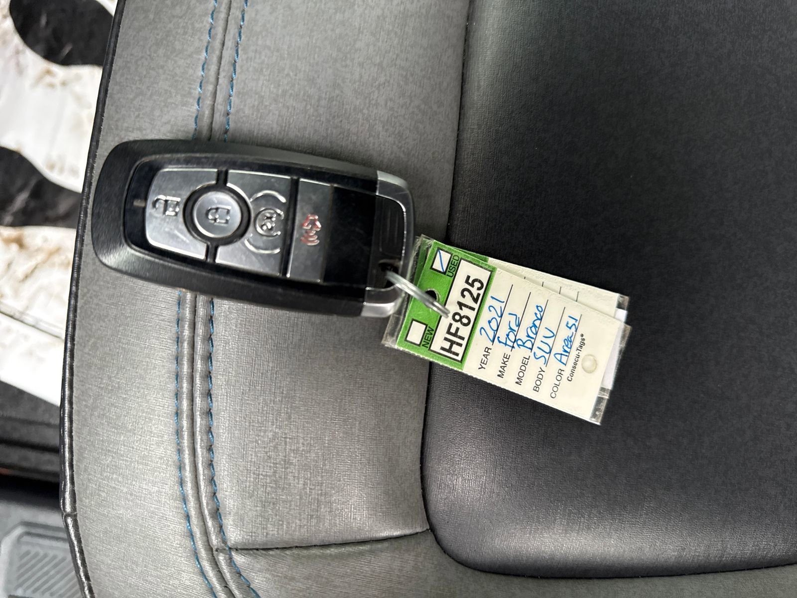 Certified 2021 Ford Bronco Black Diamond image 29