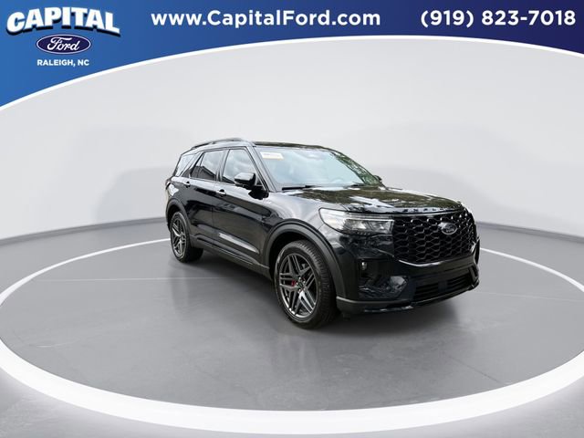 Certified 2025 Ford Explorer ST-Line w/ Premium Package AWD/4WD image 2