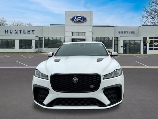 Used 2023 Jaguar F-PACE SVR AWD/4WD image 2