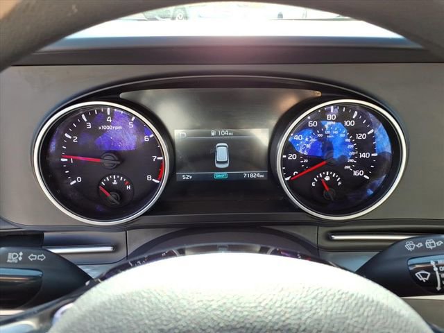 Used 2022 Kia Carnival LX image 23