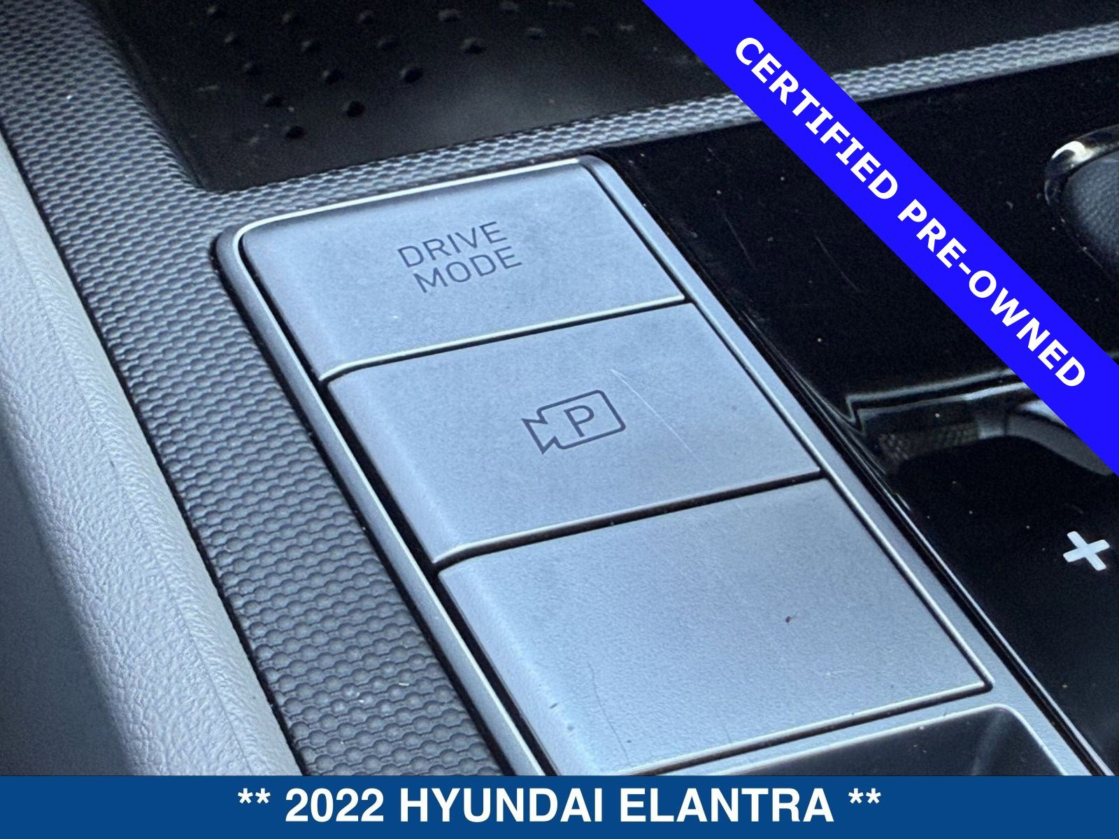 Used 2022 Hyundai Elantra SEL w/ Convenience Package image 30