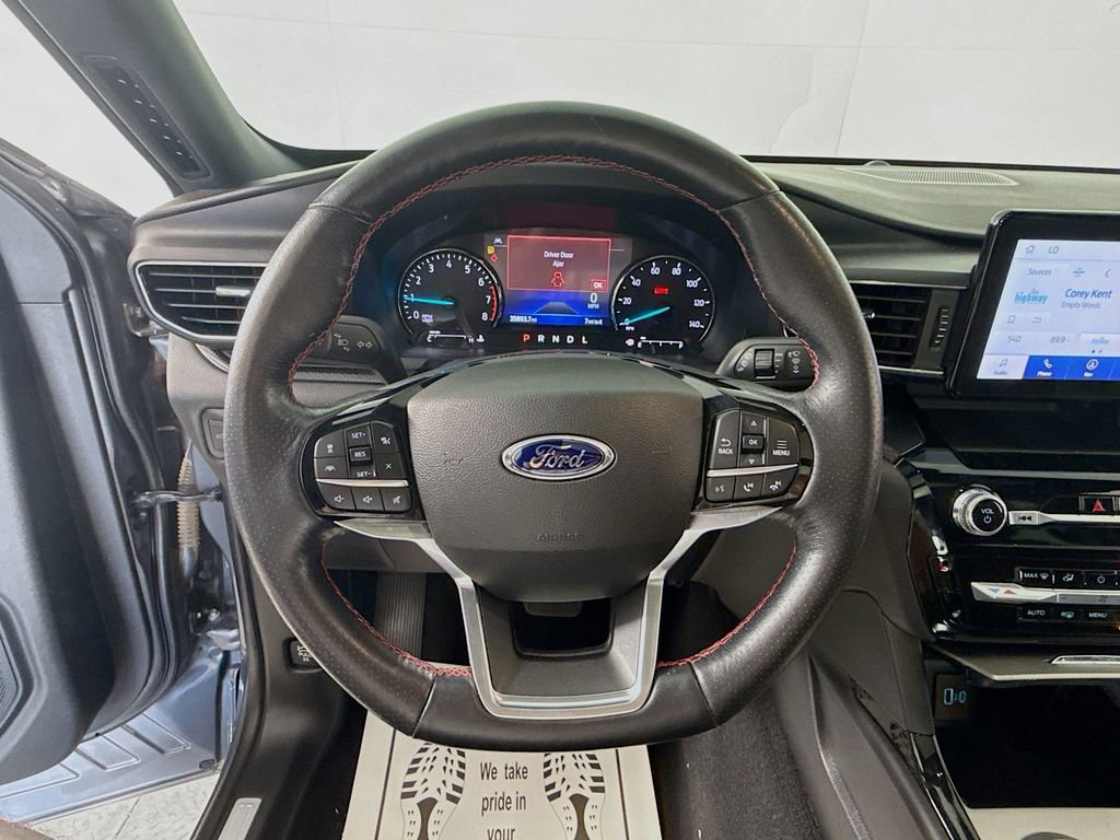 Certified 2023 Ford Explorer ST-Line w/ Class IV Trailer Tow Package AWD/4WD image 16
