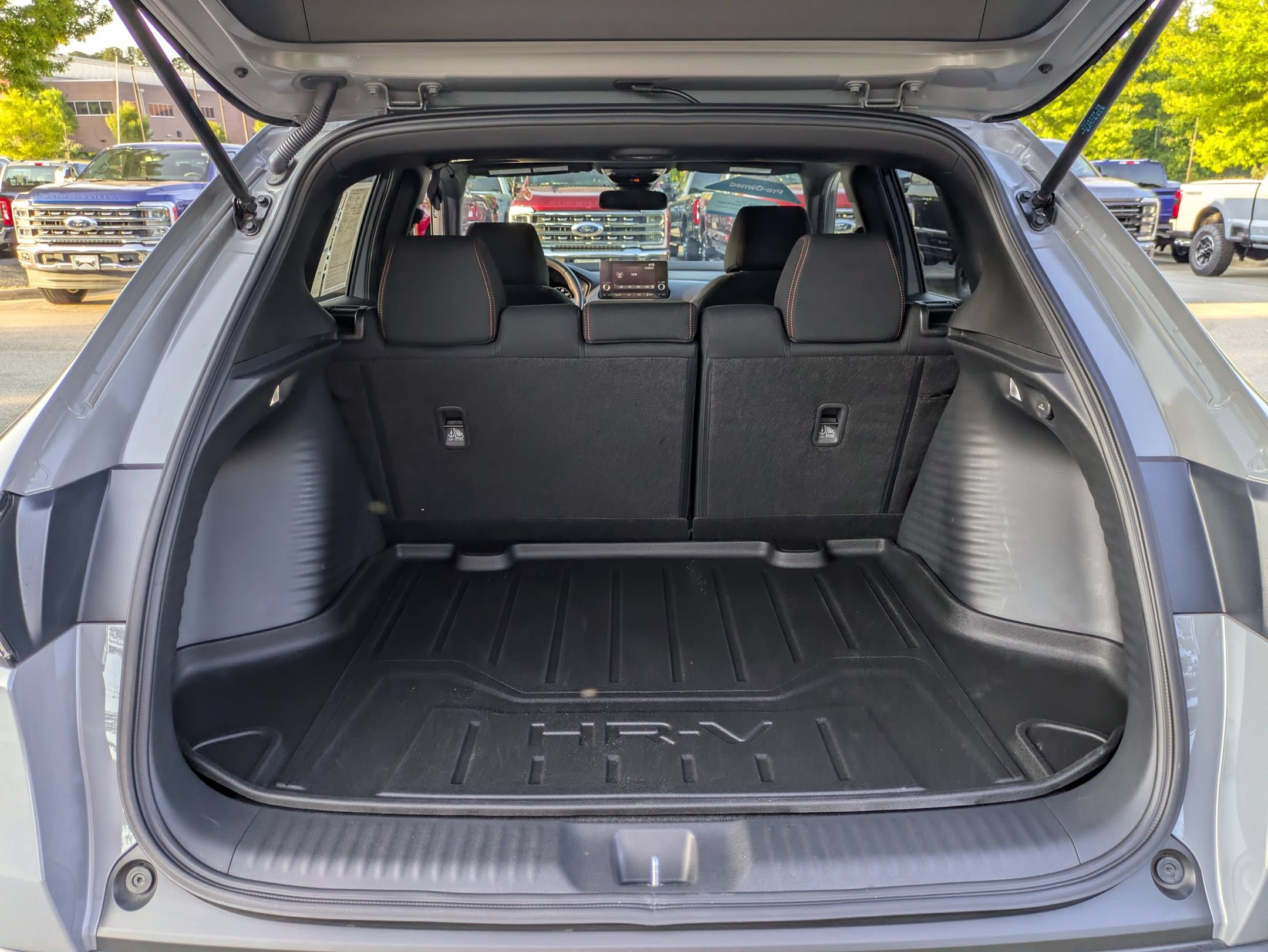 Used 2024 Honda HR-V Sport image 34