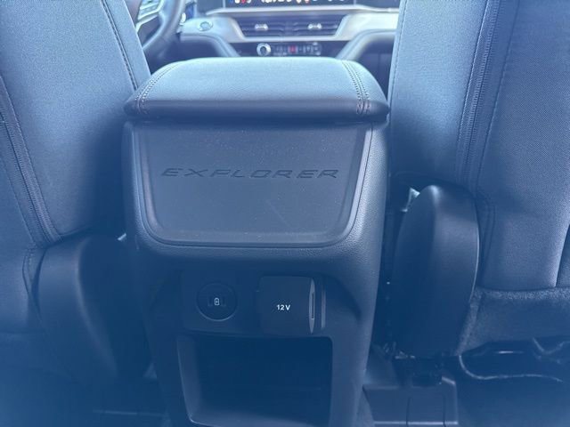 Certified 2025 Ford Explorer Active image 36