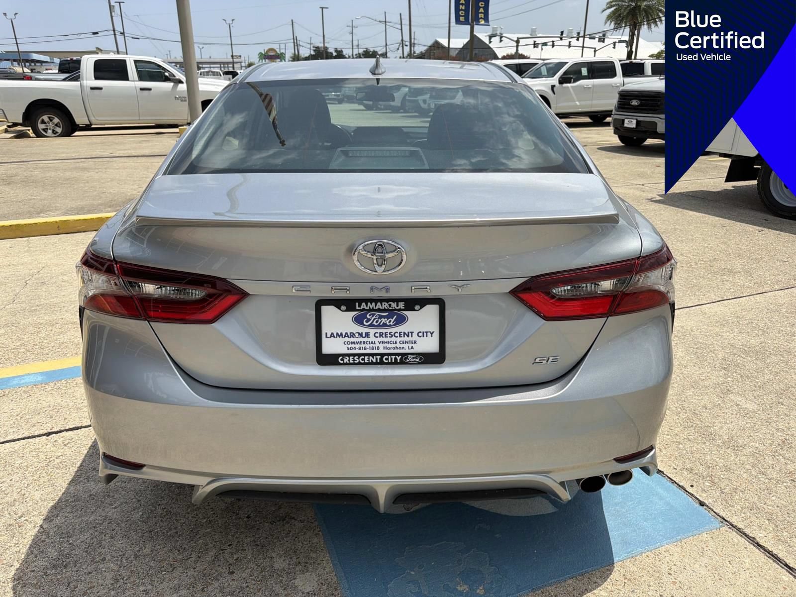 Used 2024 Toyota Camry SE FWD image 9