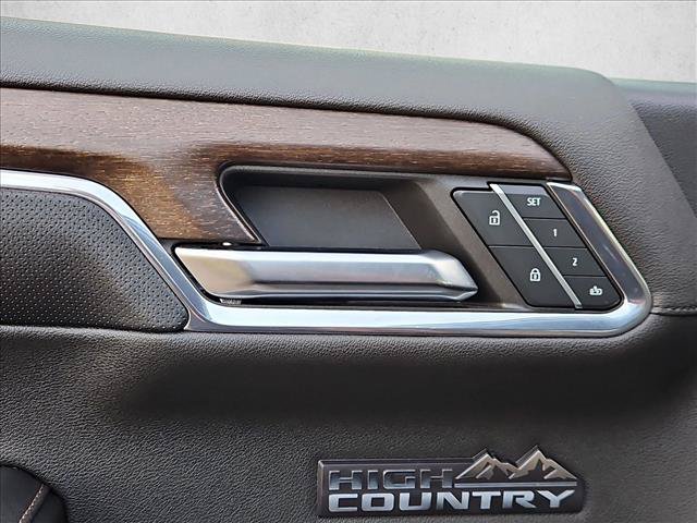 Used 2024 Chevrolet Silverado 1500 High Country AWD/4WD image 19