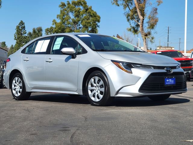 Used 2024 Toyota Corolla LE image 6
