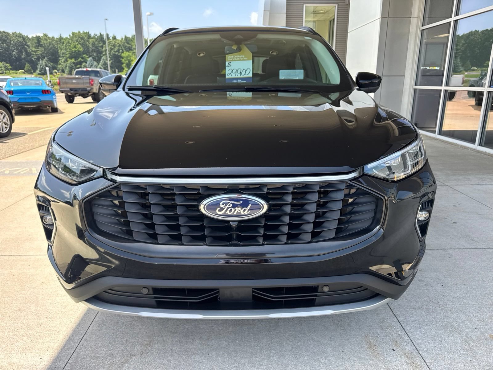 Certified 2023 Ford Escape Platinum w/ Premium Technology Package AWD/4WD image 11