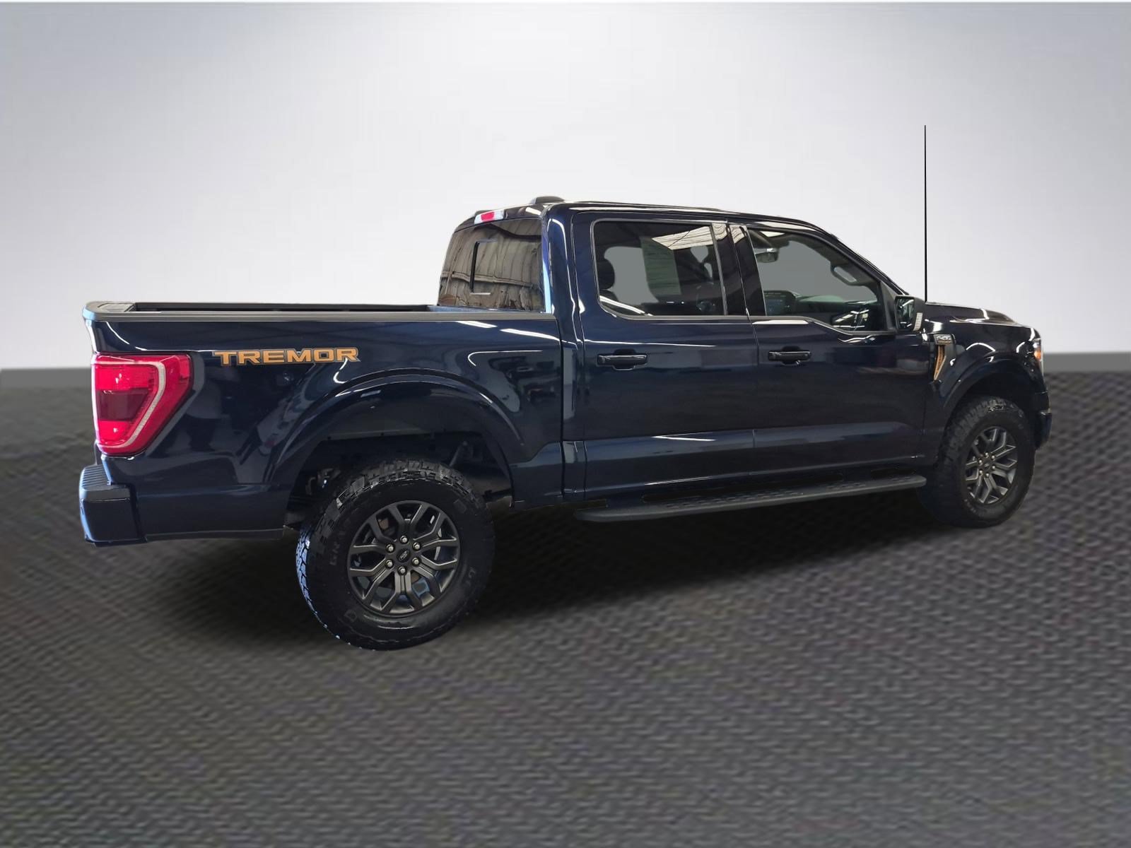 Certified 2023 Ford F150 Tremor w/ Trailer Tow Package AWD/4WD image 4