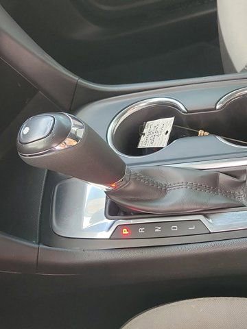 Used 2019 Chevrolet Equinox LS image 28