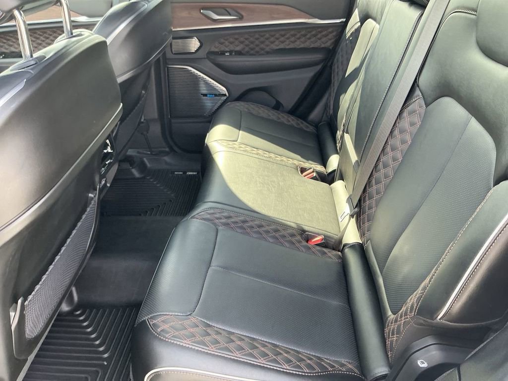 Used 2023 Jeep Grand Cherokee Summit w/ Adv Protech Group IV RWD image 19