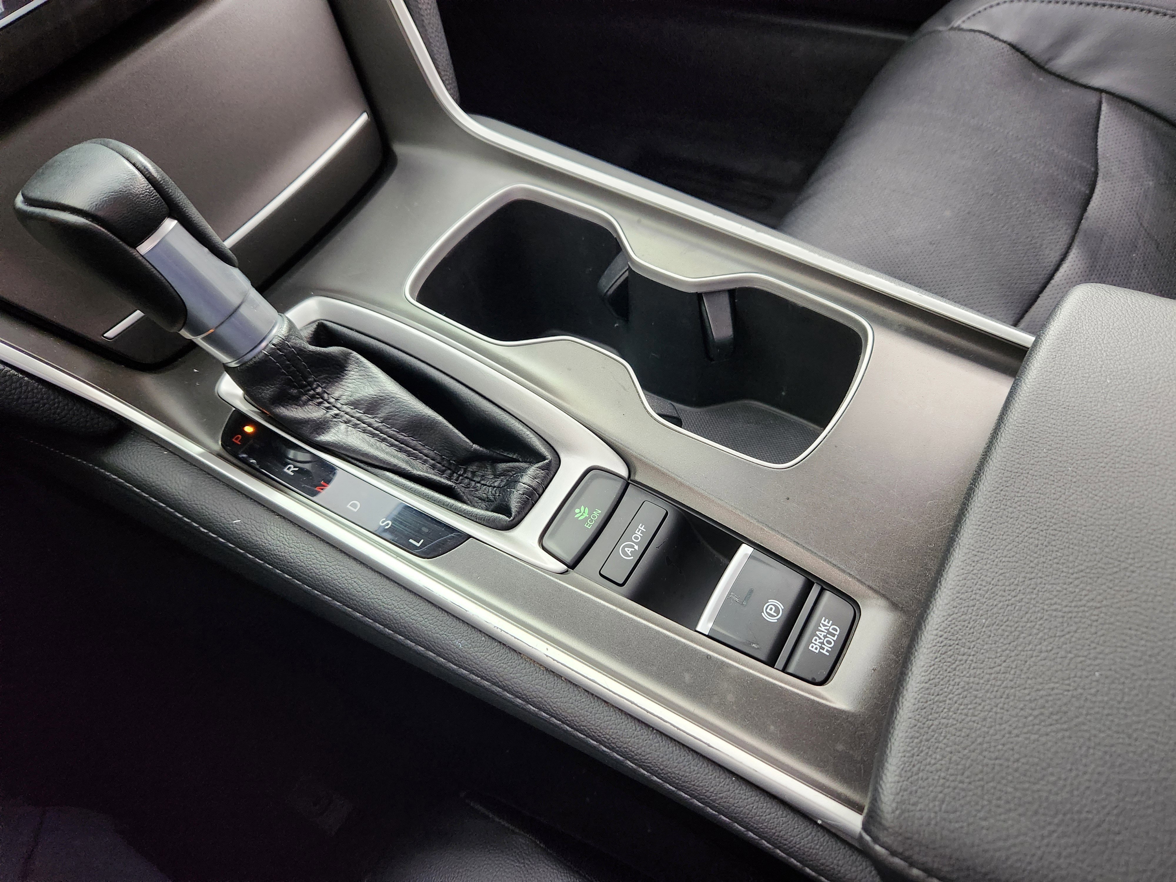 Used 2021 Honda Accord EX-L image 25