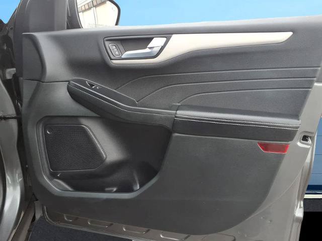 Certified 2022 Ford Escape SEL AWD/4WD image 12