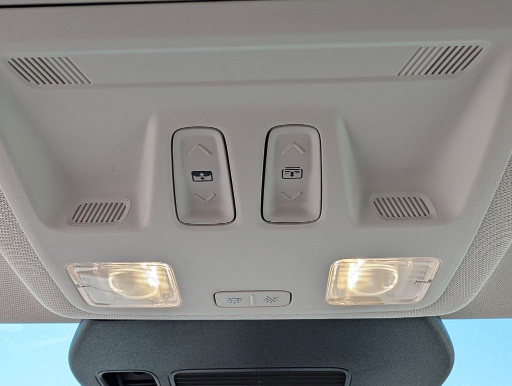 Certified 2022 Ford Escape SEL w/ Technology Package FWD image 17