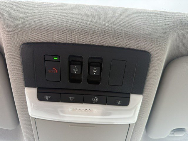 Used 2023 Nissan Rogue SL AWD/4WD image 19
