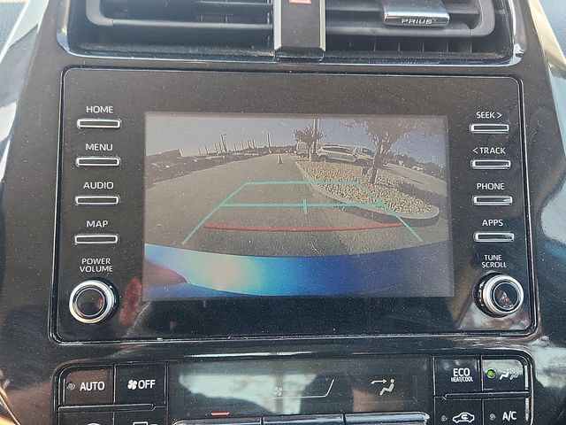 Used 2020 Toyota Prius LE FWD image 20