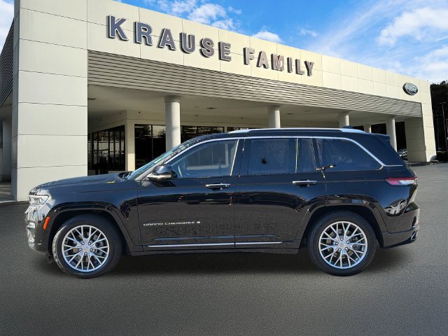 Used 2022 Jeep Grand Cherokee Summit w/ Adv Protech Group IV AWD/4WD image 4