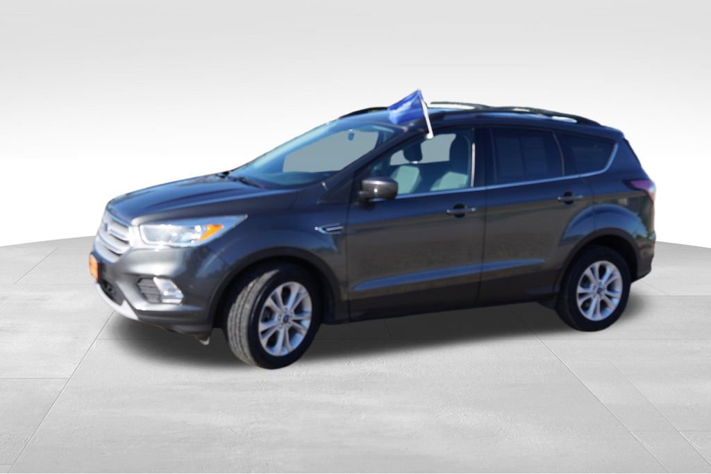 Certified 2018 Ford Escape SE w/ SE Sync 3 Package AWD/4WD image 10