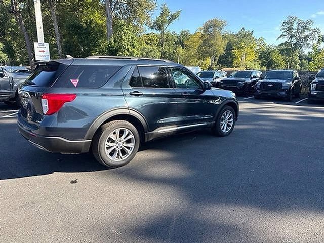 Certified 2023 Ford Explorer XLT w/ Equipment Group 202A AWD/4WD image 13